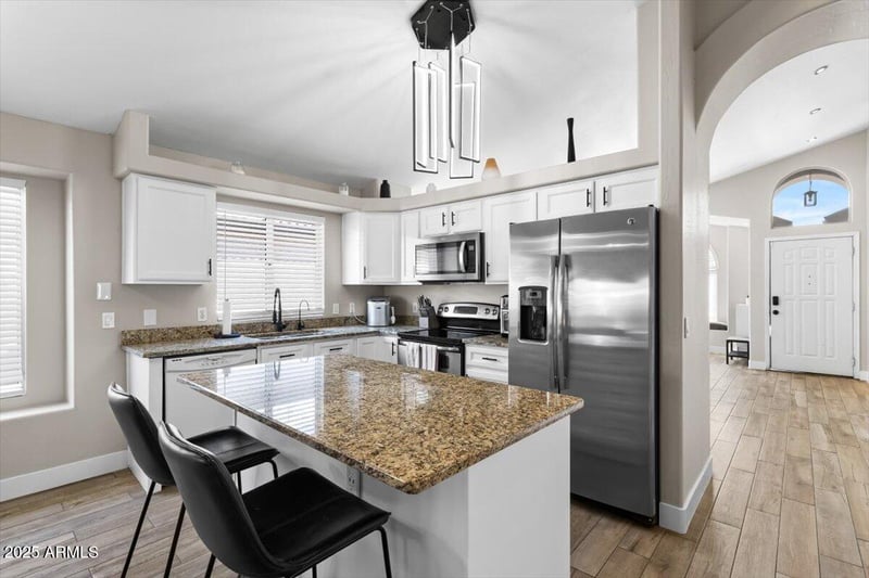 110 Rosemonte Dr, Phoenix, AZ 85027