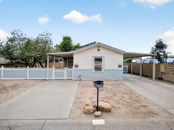 110 Ellsworth Rd, Mesa, AZ 85208