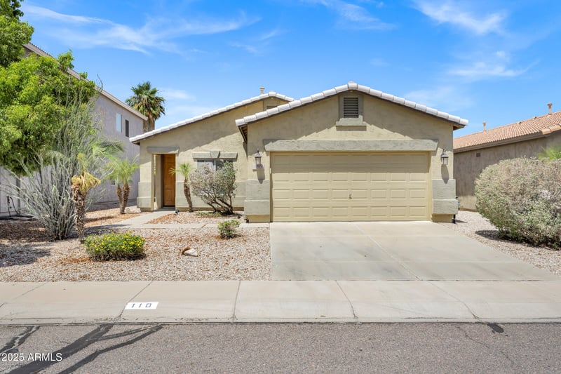 110 Saddle Way, San Tan Valley, AZ 85143