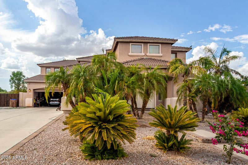 110 Shire Ct, San Tan Valley, AZ 85143