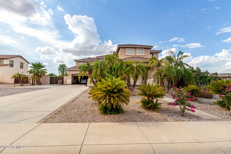 110 Shire Ct, San Tan Valley, AZ 85143