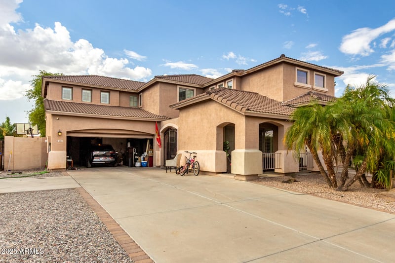 110 Shire Ct, San Tan Valley, AZ 85143