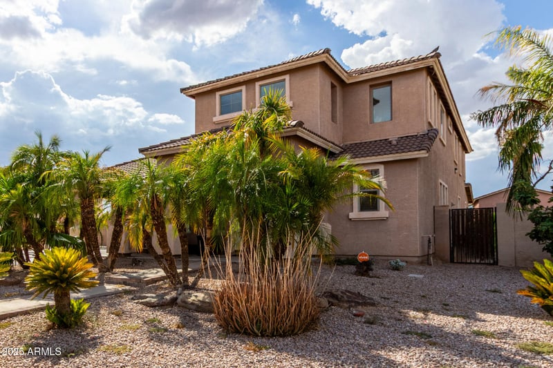 110 Shire Ct, San Tan Valley, AZ 85143