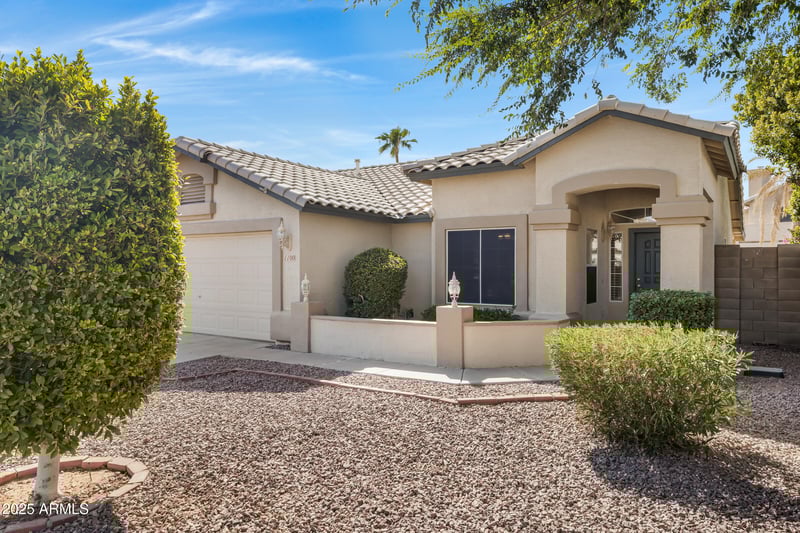 1100 Cottonwood Ct, Gilbert, AZ 85296