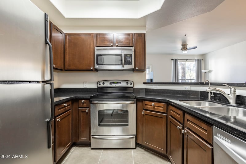 1100 N Priest Dr #1130, Chandler, AZ 85226