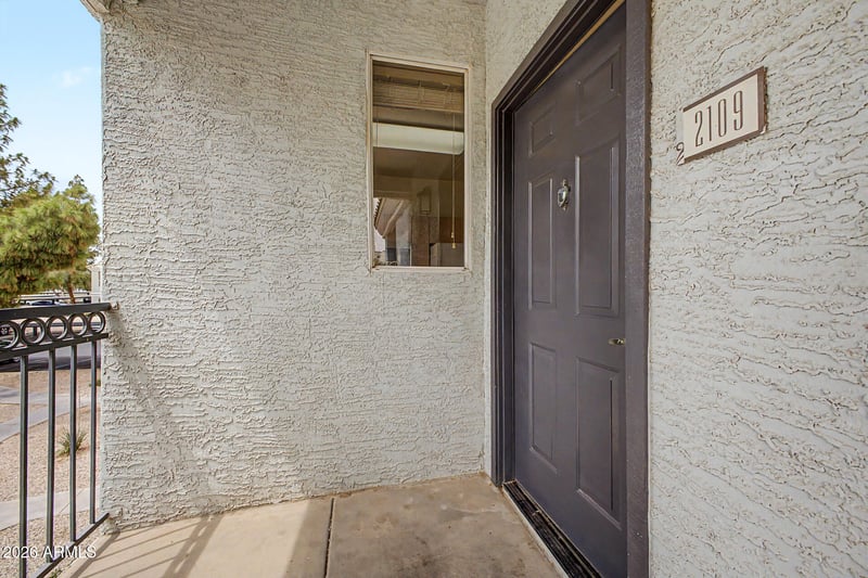 1100 N Priest Dr #2109, Chandler, AZ 85226