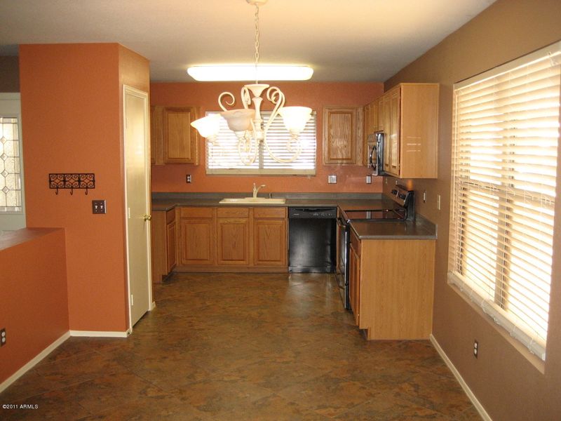 1100 S Bogle Ct, Chandler, AZ 85286