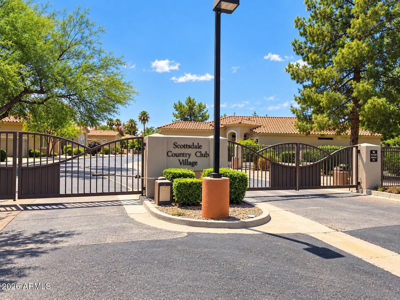 11000 N 77th Pl #2061, Scottsdale, AZ 85260