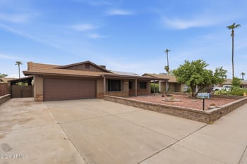 11002 45th Ave, Glendale, AZ 85304