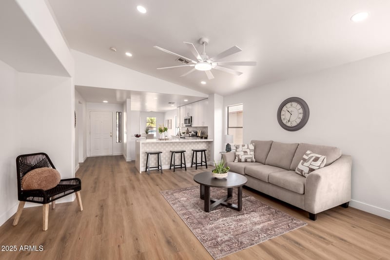 11003 Griswold Rd, Peoria, AZ 85345