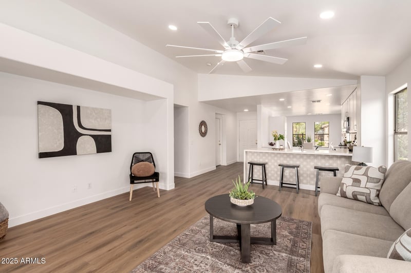 11003 Griswold Rd, Peoria, AZ 85345