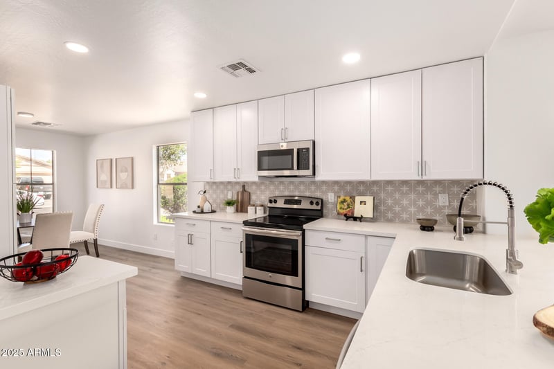 11003 Griswold Rd, Peoria, AZ 85345