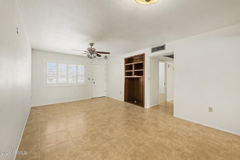 11005 Thunderbird Blvd, Sun City, AZ 85351