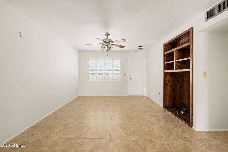 11005 Thunderbird Blvd, Sun City, AZ 85351