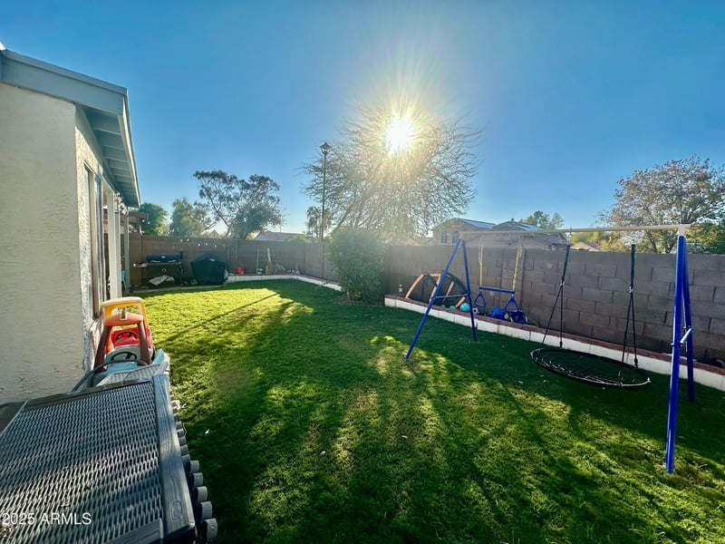 11006 60th Dr, Glendale, AZ 85304