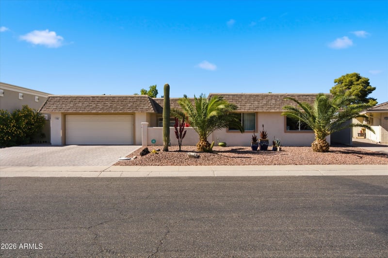 11006 Canyon Creek Dr, Sun City, AZ 85351