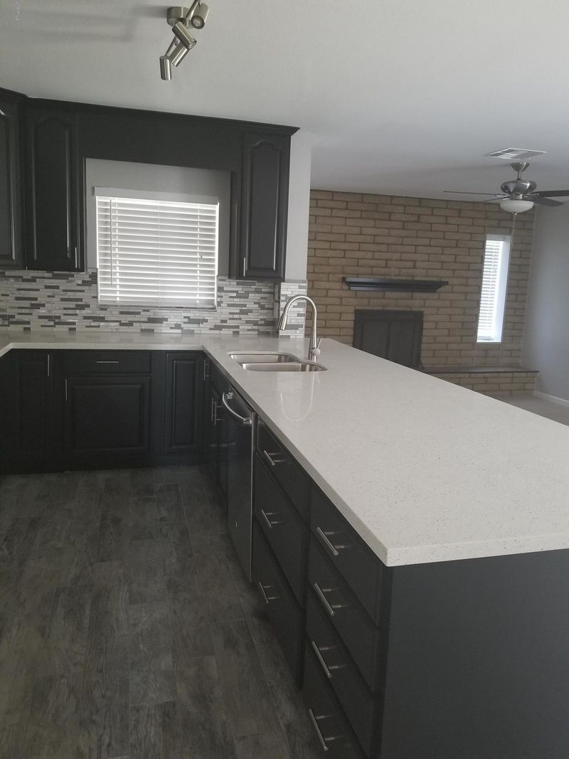 11008 N 45th Ave, Glendale, AZ 85304