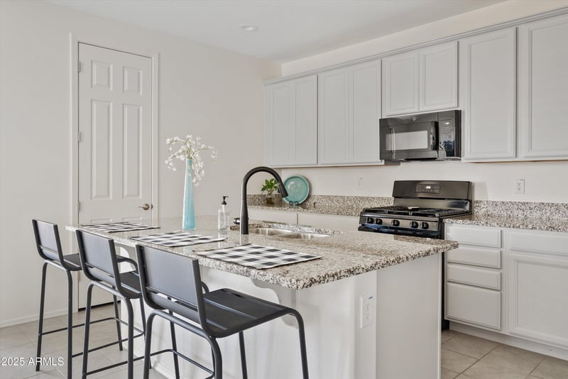 11009 Harrison St, Avondale, AZ 85323