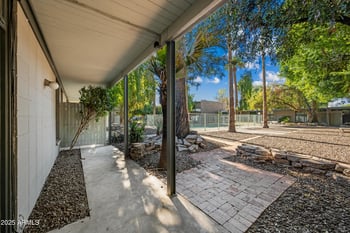 1101 Bethany Home Rd #8, Phoenix, AZ 85014