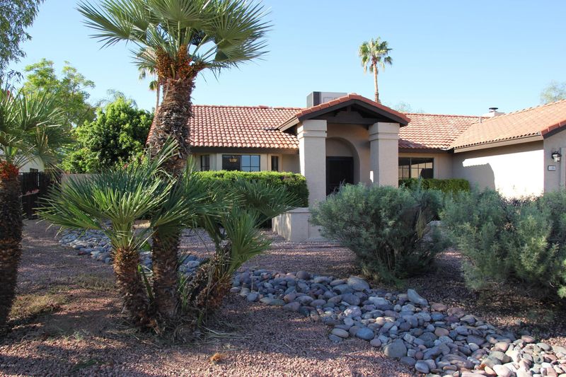 1101 E Paradise Ln, Phoenix, AZ 85022