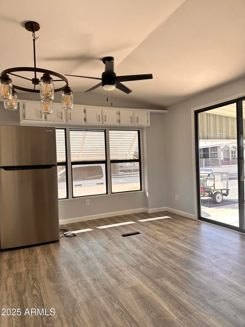 1101 Ellsworth Rd #161, Mesa, AZ 85208