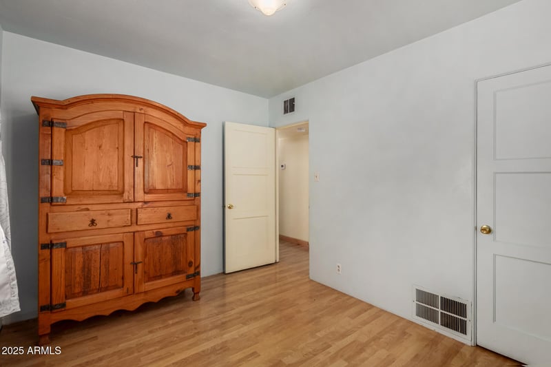 1101 Oregon Ave, Phoenix, AZ 85014