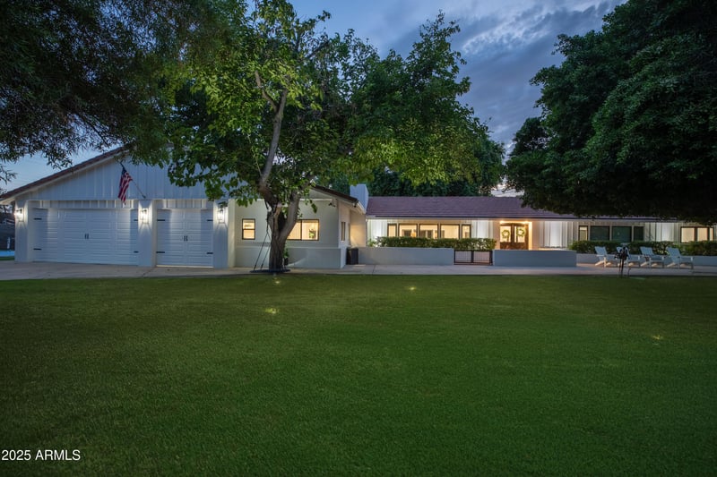 1101 Royal Palm Rd, Phoenix, AZ 85021