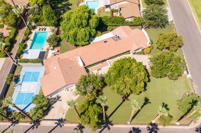 1101 Royal Palm Rd, Phoenix, AZ 85021