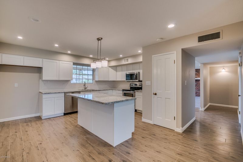1101 S Longwood Loop, Mesa, AZ 85208