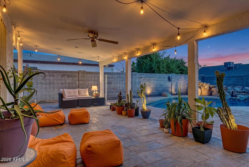 1101 Monona Dr, Phoenix, AZ 85027