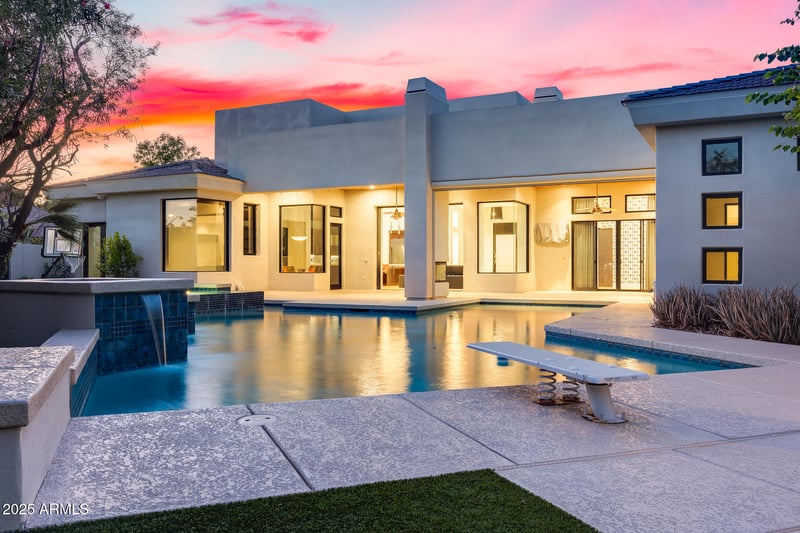 1101 Warner Rd #117, Tempe, AZ 85284