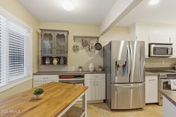 11010 Topaz Dr, Sun, AZ 85351