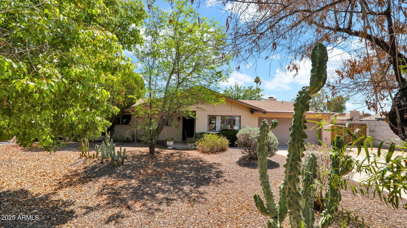 11011 39th St, Phoenix, AZ 85028