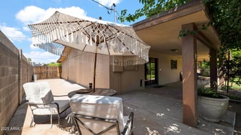 11011 39th St, Phoenix, AZ 85028