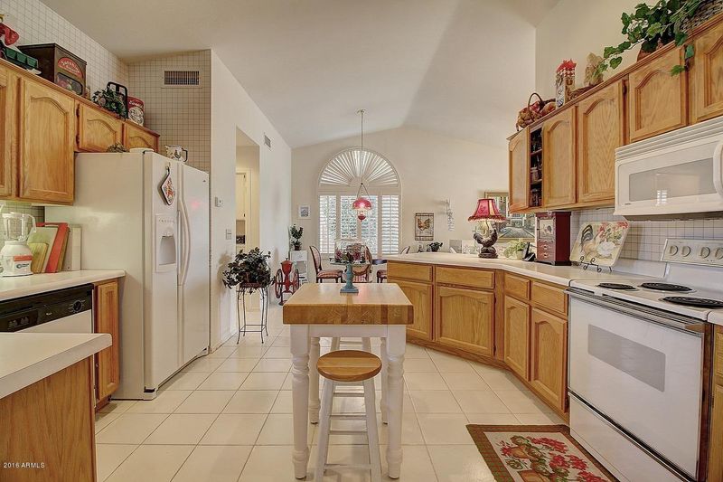 11011 E Regal Dr, Sun Lakes, AZ 85248
