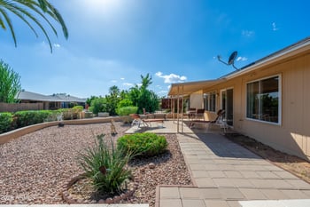 11011 Pleasant Valley Rd, Sun City, AZ 85351
