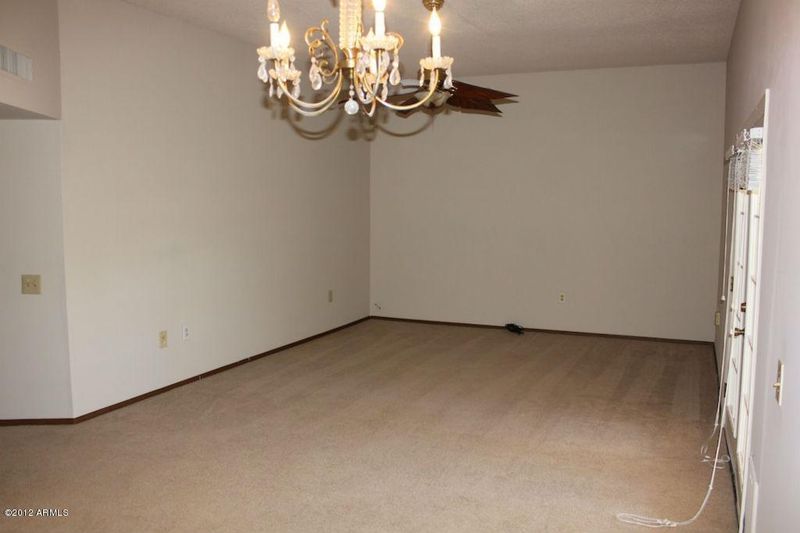 11012 W Thunderbird Blvd, Sun City, AZ 85351