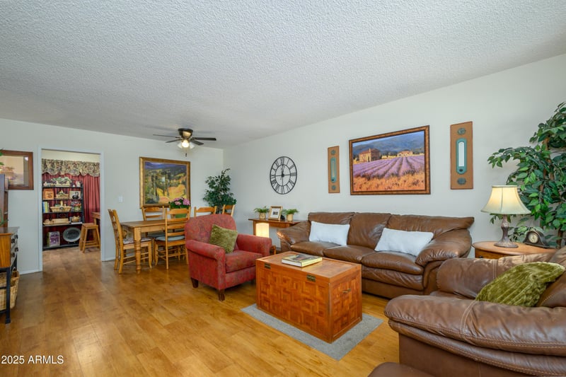 11014 Santa Fe Dr, Sun City, AZ 85351