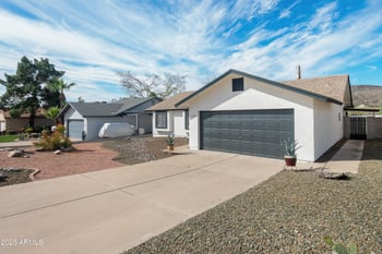 11016 15th St, Phoenix, AZ 85020