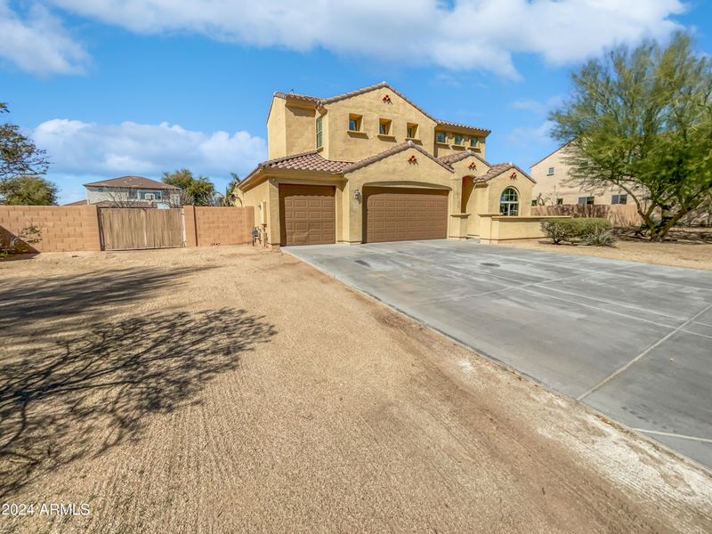 11016 E Quartet Ave, Mesa, AZ 85212
