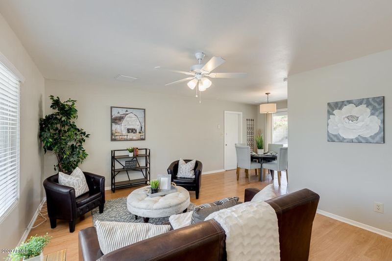 11016 S Tewa St, Phoenix, AZ 85044