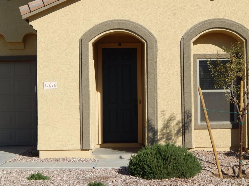 11016 W College Dr, Phoenix, AZ 85037