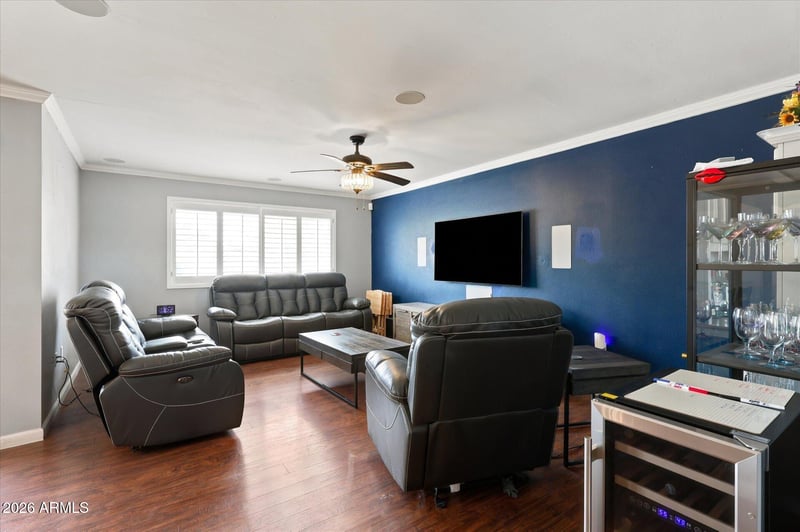 11016 Meade Dr, Sun City, AZ 85351