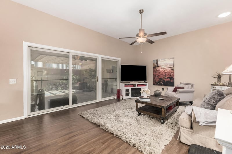 11017 Topaz Dr, Sun City, AZ 85351