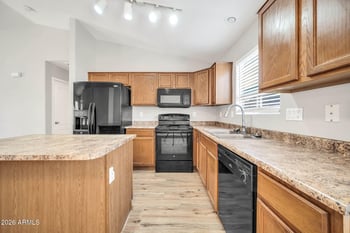 11017 W Wilshire Dr, Avondale, AZ 85392