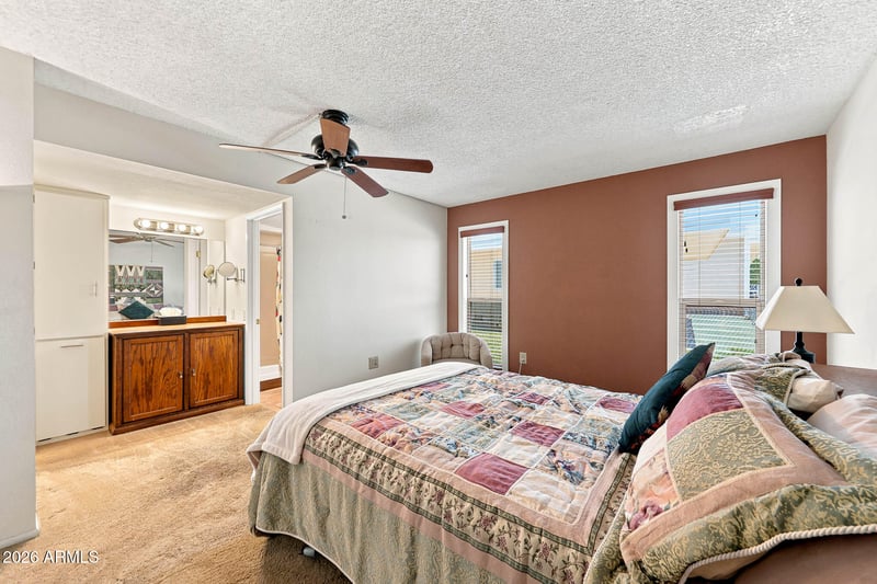 11018 Palmeras Dr, Sun City, AZ 85373