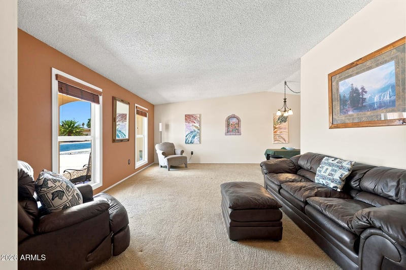 11018 Palmeras Dr, Sun City, AZ 85373
