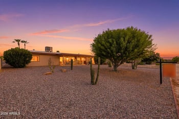 11018 Palmeras Dr, Sun City, AZ 85373