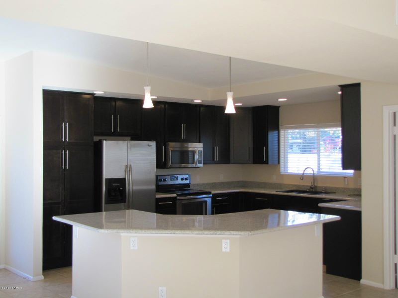 11019 N 33rd Pl, Phoenix, AZ 85028