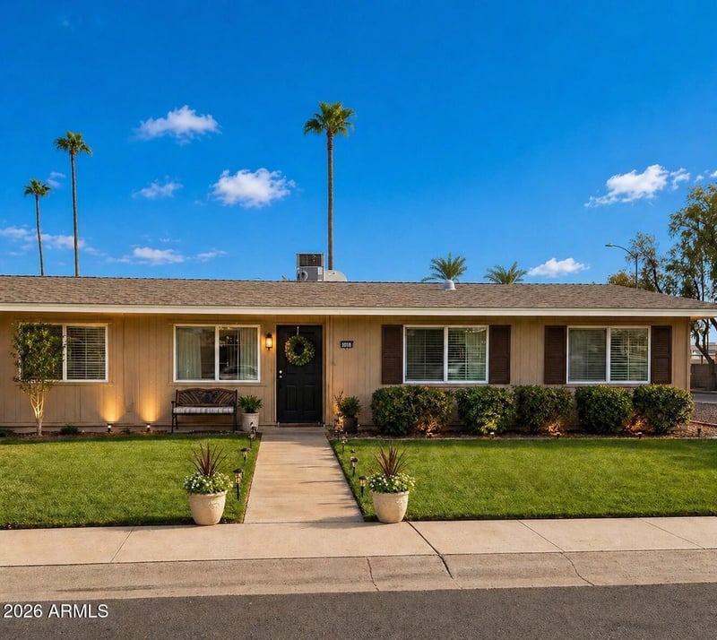 11019 W Santa Fe Dr, Sun City, AZ 85351